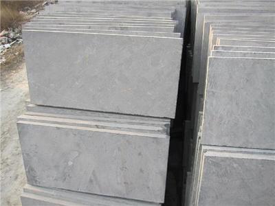 誠(chéng)建石材 專業(yè)打造青石板與路牙石鋪裝的匠心工程